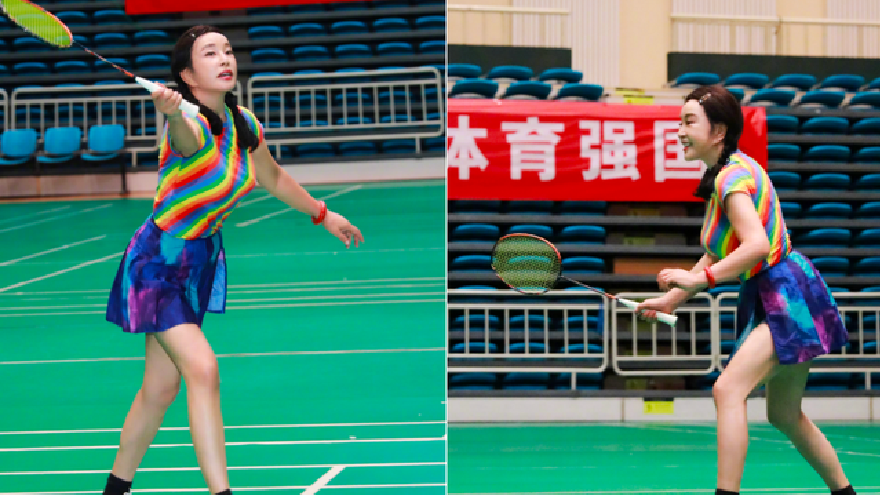 刘晓庆晒69岁生活近照 彩色系打羽毛球运动穿搭亮眼