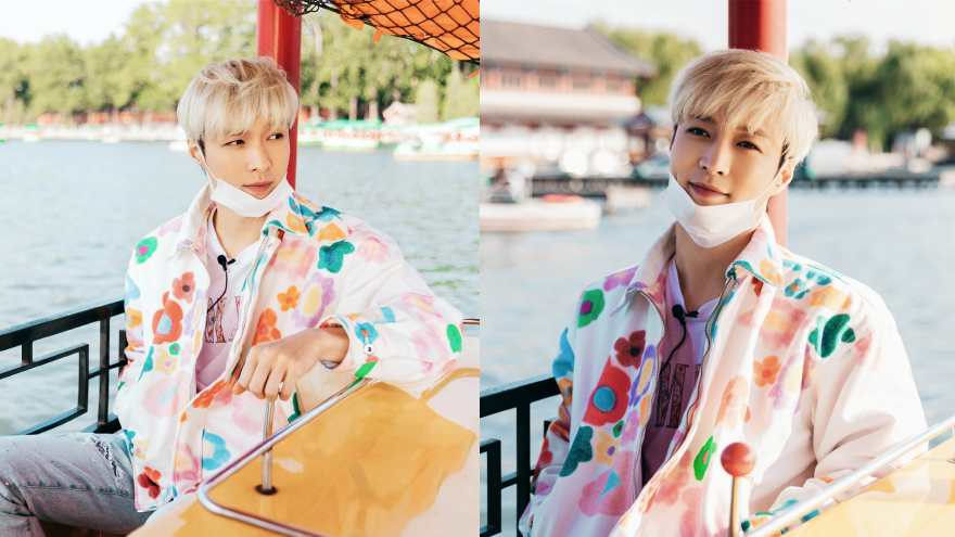 张艺兴31岁生日写真释出 手持风车游船少年感满满