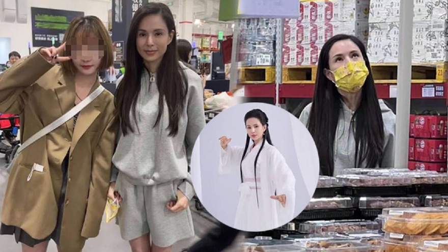 李若彤逛超市生图曝光 穿运动套装双腿纤细56岁状态好