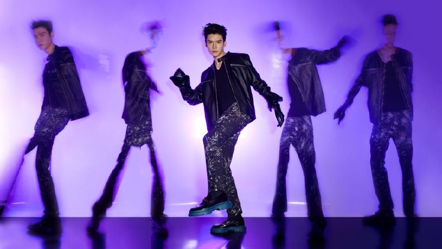 龚俊虚实之境大片惊喜释出 精致发型时尚力满分