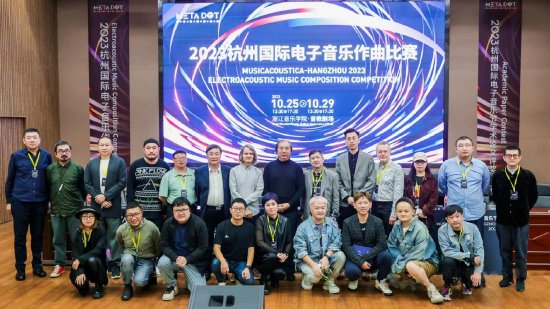 日赚2.3亿却背6500亿债，宁德时代的钱，到底花在了哪？v5.9.6 官方安卓版