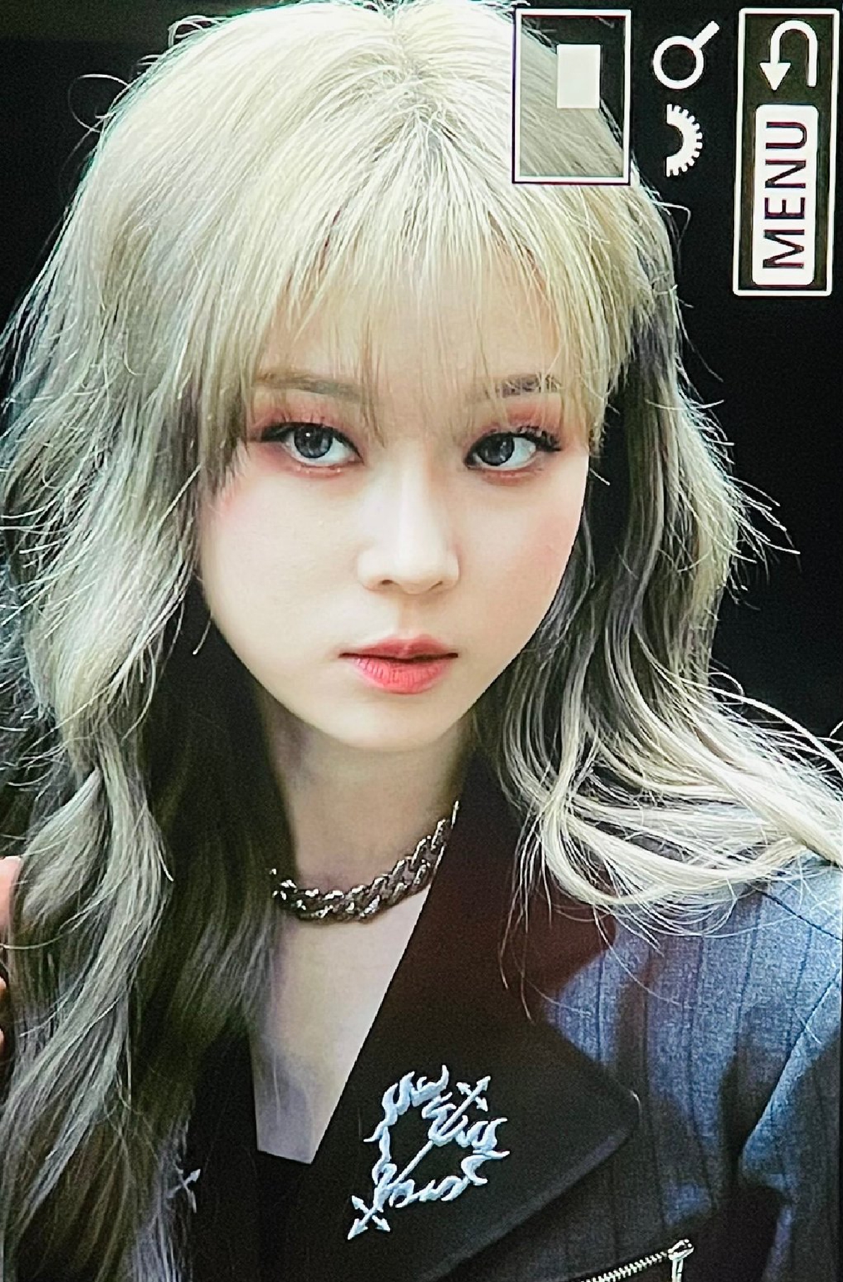 組圖：aespa現身李秀滿母校男高慶典表演 人氣太高被包圍