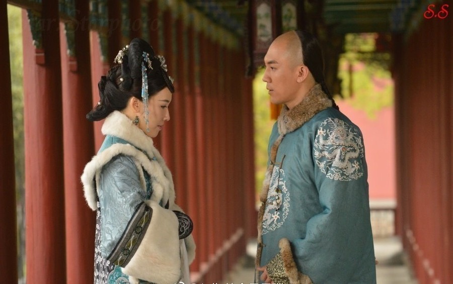 海报剧照主角定妆照剧情:朝代兴衰,君主更替,乃是天命所为.