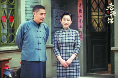 剧中陈宝国的主角光环太突出，也缺乏一些戏剧性。
