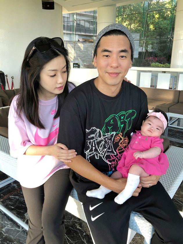  Ke Youlun once suffered from tendinitis due to wrong baby holding posture 