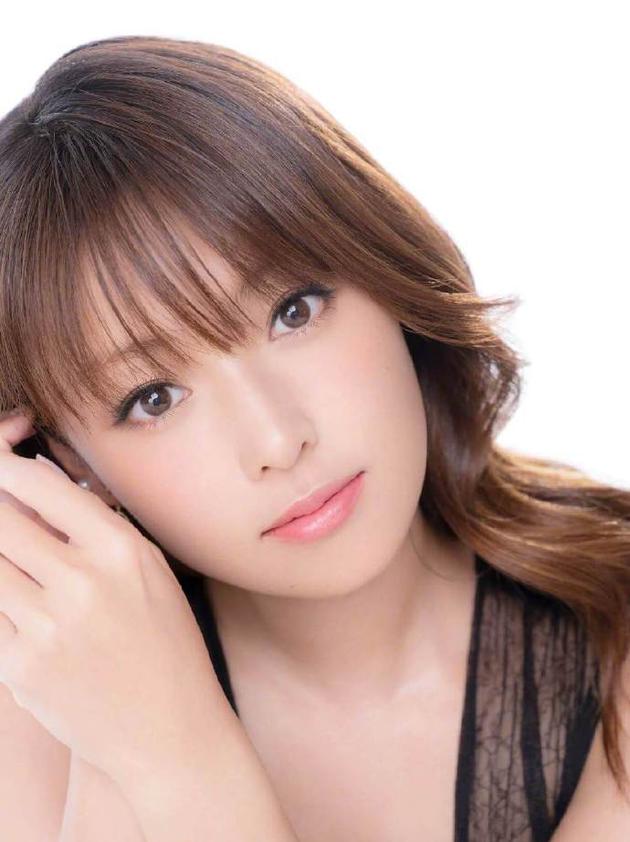 深田恭子被诊断患适应障碍症宣布将暂停演艺活动 新浪娱乐 新浪网 深田恭子被诊断患适应障碍症宣布将暂停演艺活动 新浪娱乐 新浪网