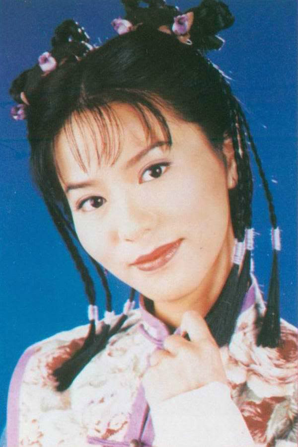 四家人因误会重重而互相仇杀,祖先积怨,至胡一刀,苗人凤…更多>首播