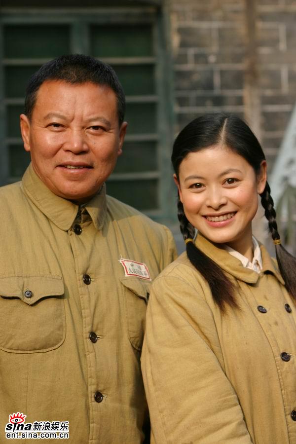 幕后花絮演员曲国强在海拔四千多米的藏区实景拍摄时,虽然没有因为