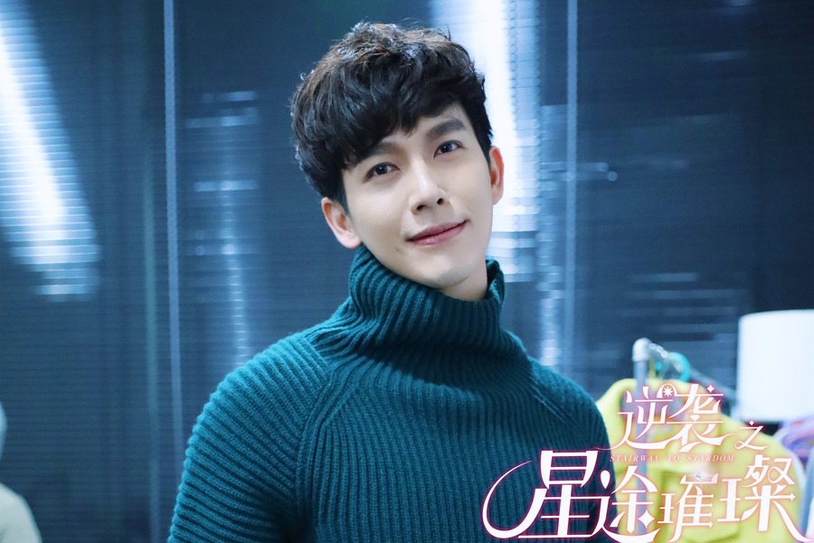 逆袭之星途璀璨资料页_娱乐资料库_新浪娱乐_新浪网