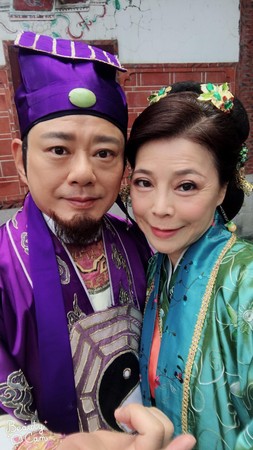 安迪和老婆阿娥夫妻情深