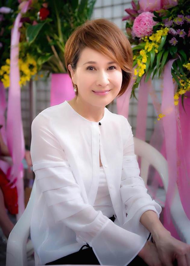 好友曝费玉清有洁癖出门带枕头 赞其讲黄笑话高竿