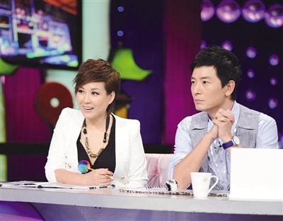 李静和戴军的《超级访问》曾风靡一时.