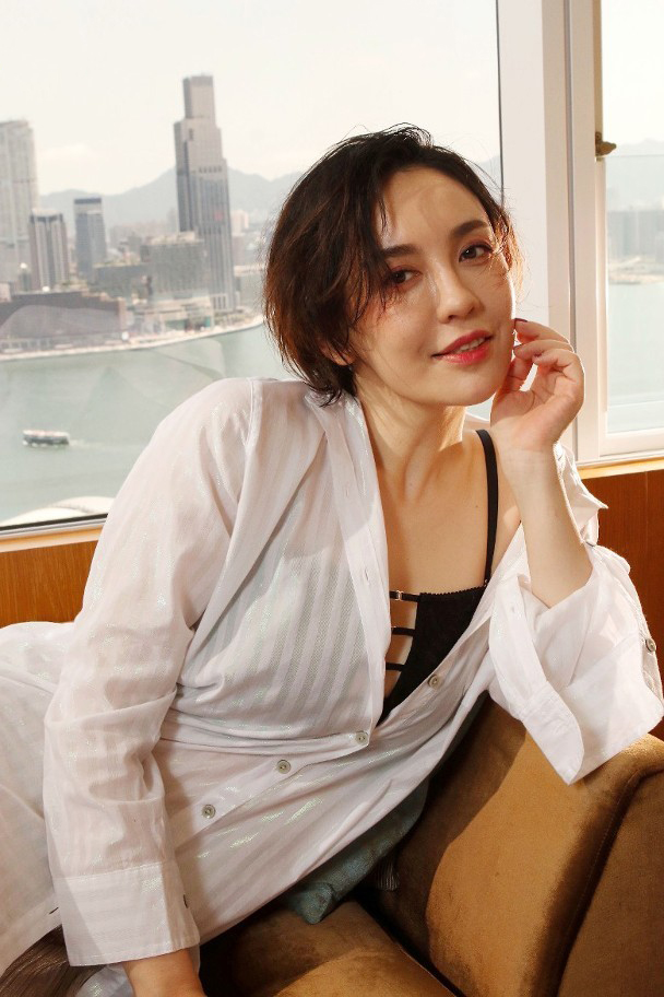 男神收割机吕佳容谈吻戏透露陈伟霆对粉丝超好