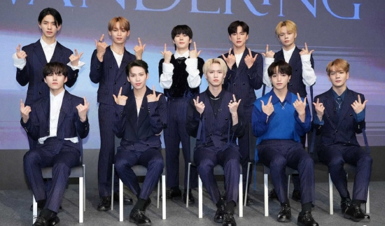 jo1官网4月18日宣布,由于部分私生饭做出"蹲点","跟踪成员车辆"等需