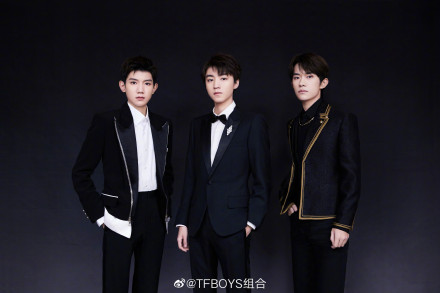 易烊千玺谈TFBOYS：我们三人合体就是亮点