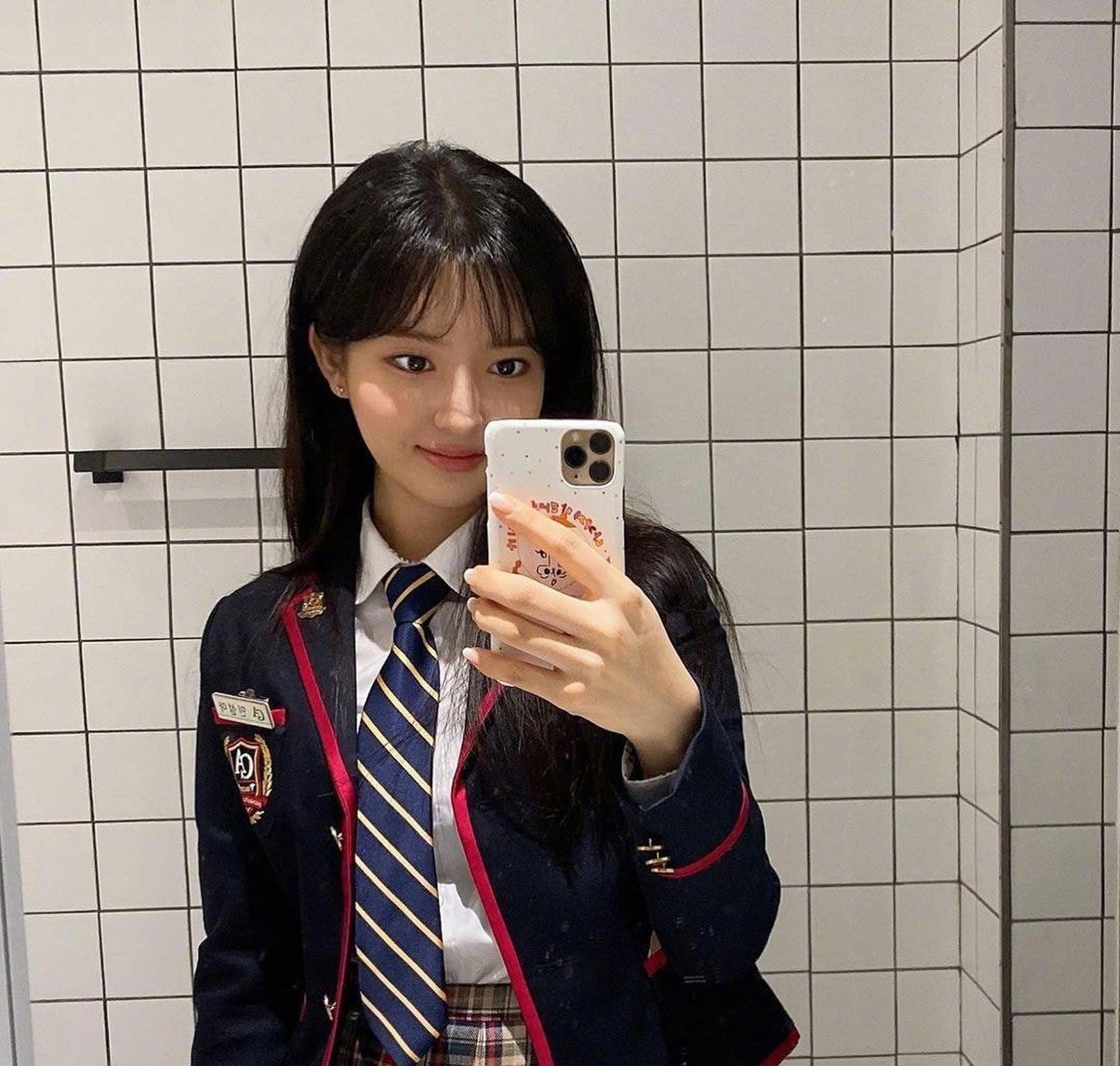 組圖：青雅藝高學霸組！《頂樓》露娜恩星雪雅同框自拍