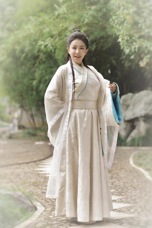 张暖雅诠释新版白娘子 《白蛇前传》3月26日上映