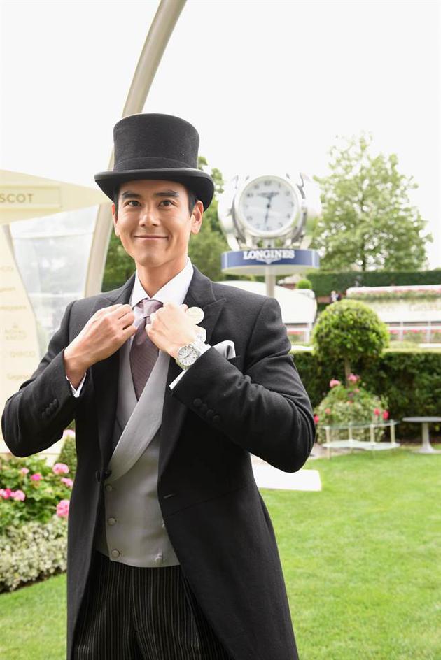 彭于晏燕尾服大礼帽我是百分百的英国绅士