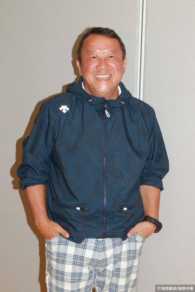 曾志伟掌掴陈小春真打 评港姐不忍看不惧得罪无线