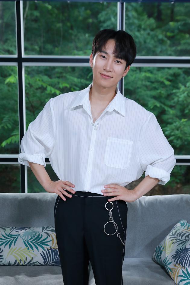 徐恩光出演现实男女首个单独出演真人秀