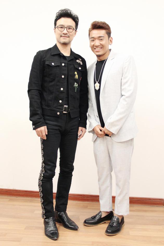 扎西平措与汪峰同台