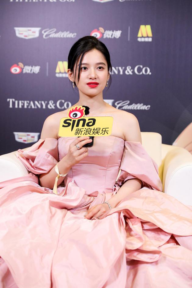 张婧仪 演员在生活中也要积累自己的感受 张婧仪 徐帆 微博电影之夜 新浪娱乐 新浪网 张婧仪 演员在生活中也要积累自己的感受 张婧仪 徐帆 微博电影之夜 新浪娱乐 新浪网