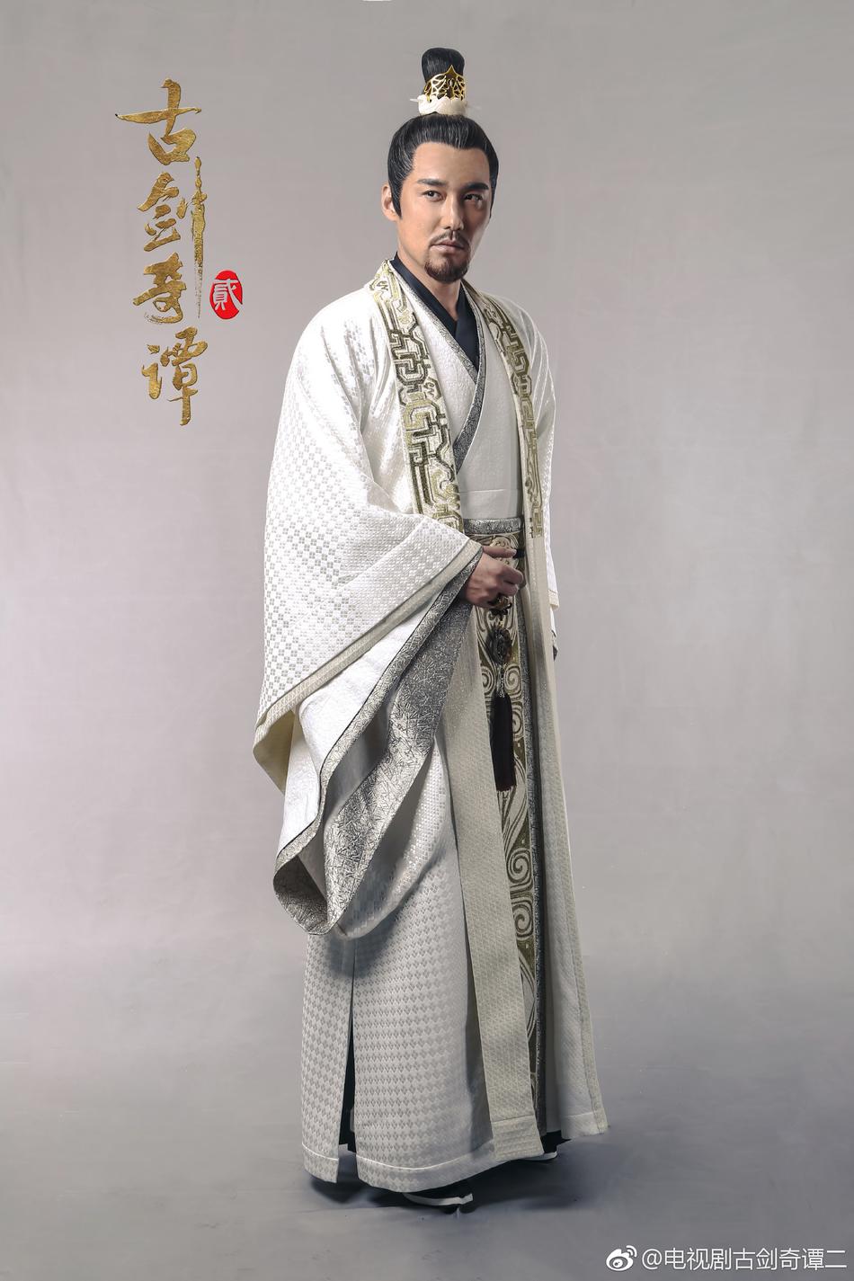 精擅偃术的开朗少年乐无异,因机缘离家,并因仰慕传说中的偃术大师谢衣