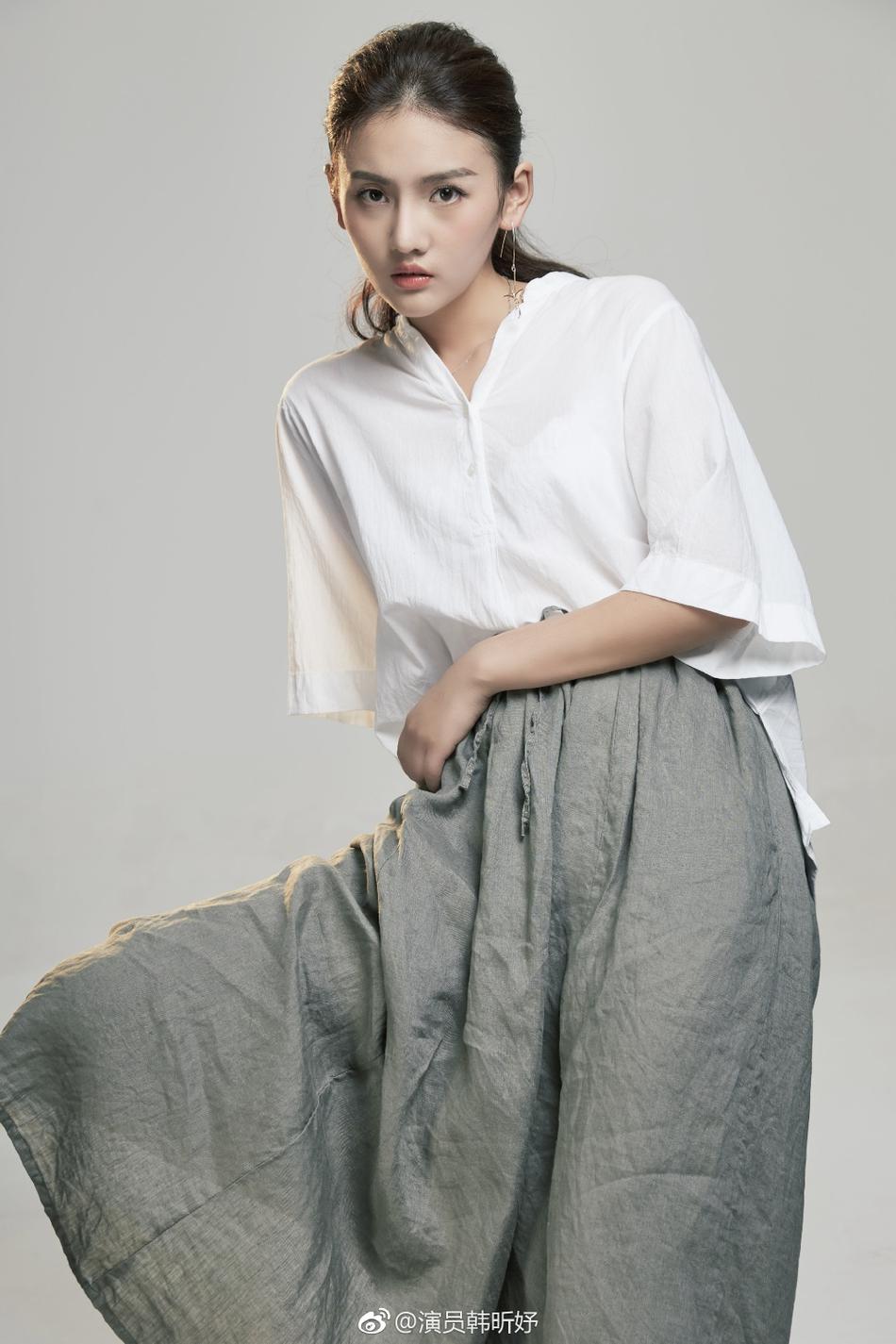 韩昕妤资料页_娱乐资料库_新浪娱乐_新浪网