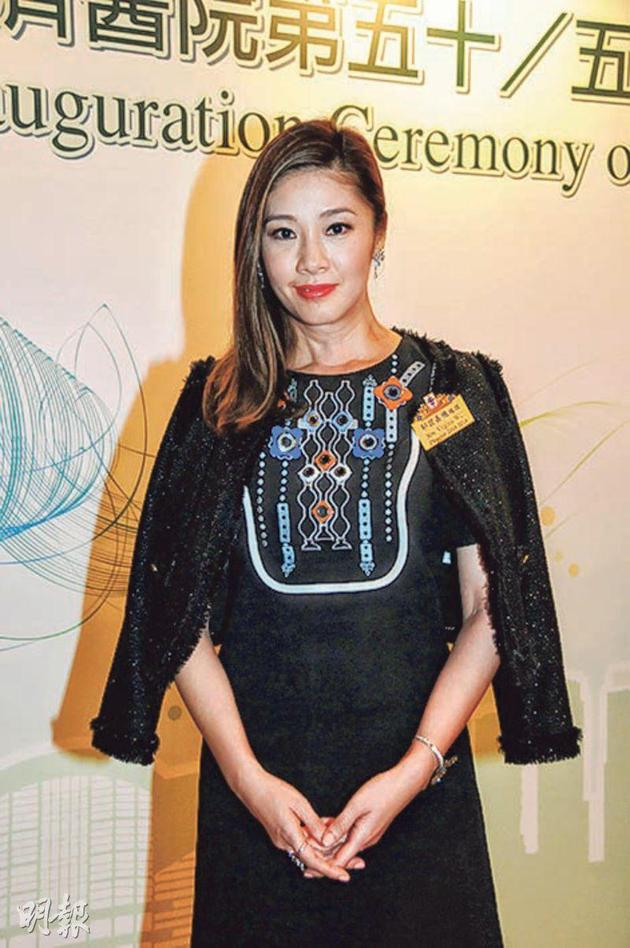 翁嘉穗昨天（4月6日）以东华总理身份出席仁济医院就职典礼。