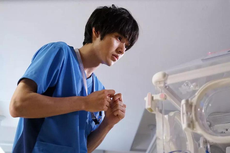 好医生资料页_娱乐资料库_新浪娱乐_新浪网