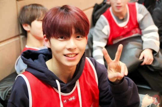 禹真荣曾《mix9》夺冠军,却未出道.