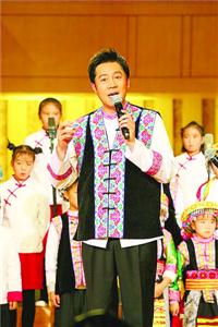 《世界》汪峰摆出交响大阵势 蔡国庆展现纯粹童声|蔡国庆|汪峰|让世界听见|蔡国庆|汪峰_手机新浪网