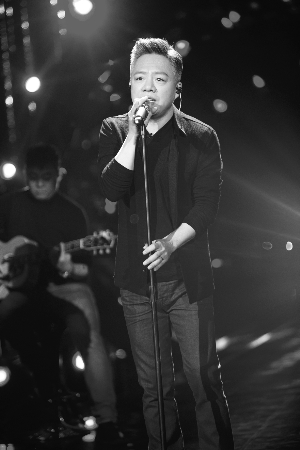 李晓东上周演唱《后来》，舞台表现令人印象深刻