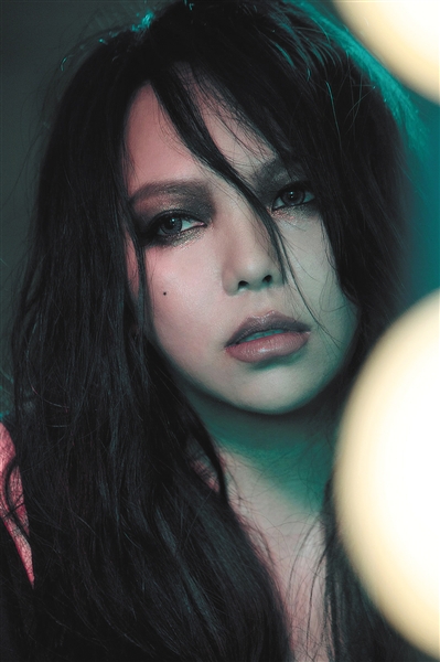 张惠妹说，这张专辑是一张情绪饱满且内敛的作品。 唱片公司供图