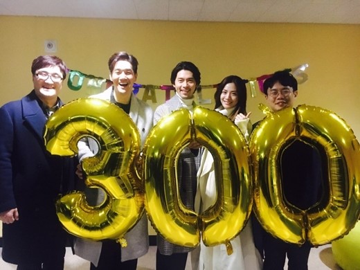 《骗子》突破300万大关