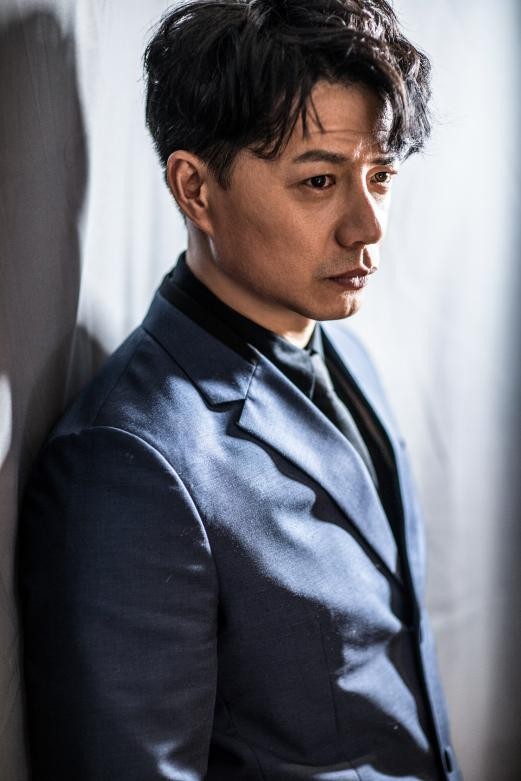 段奕宏获年度榜样演员突破只为创造艺术