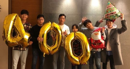 《与神同行》上映第六天突破400万观影大关