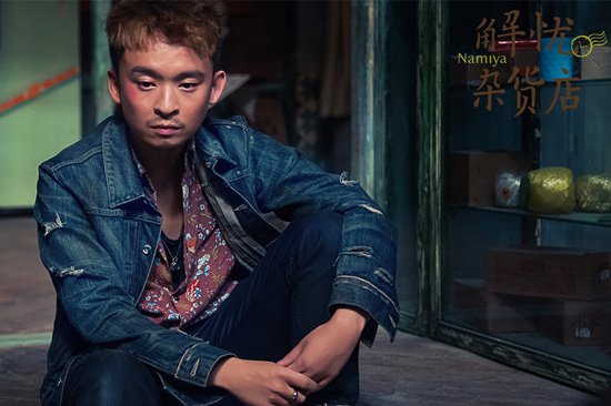 昨日,由韩杰执导,王俊凯[微博],迪丽热巴,董子健[微博]领衔主演的电影