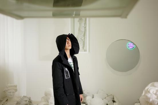 00后说唱歌手巨蛙tos写真曝光 创作音乐60多首