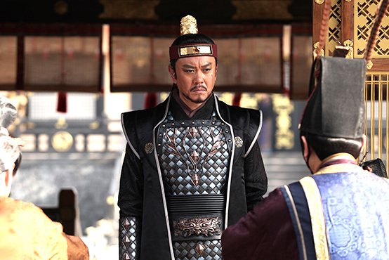 冯嘉怡《海牧》获称“铁将”