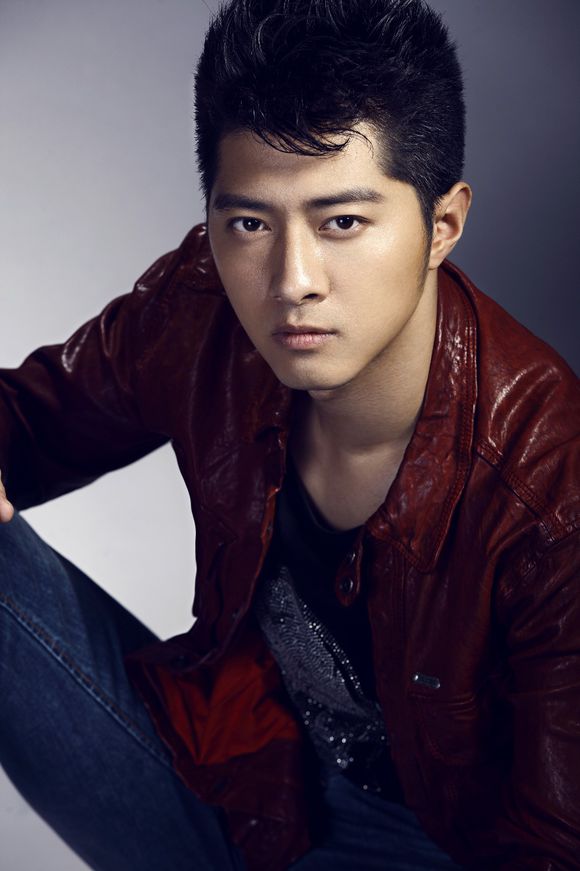 郭家豪资料页_娱乐资料库_新浪娱乐_新浪网