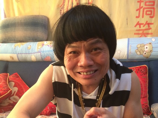 八两金证实母亲逝世。