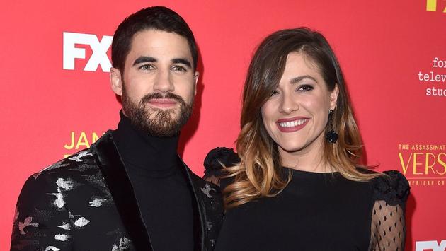 达伦·克里斯、米娅·斯维尔