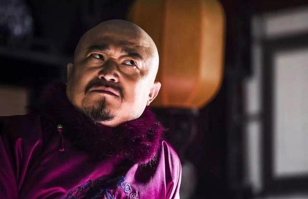 天下粮田热播大反派潘八指扮演者杨烁圈粉