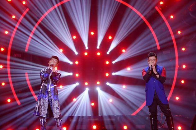 羽泉唱《痛并快乐着》