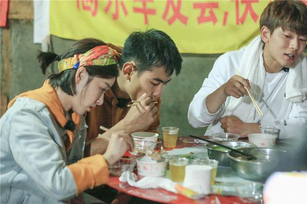 《亲爱的·客栈》阚清子<a  href=