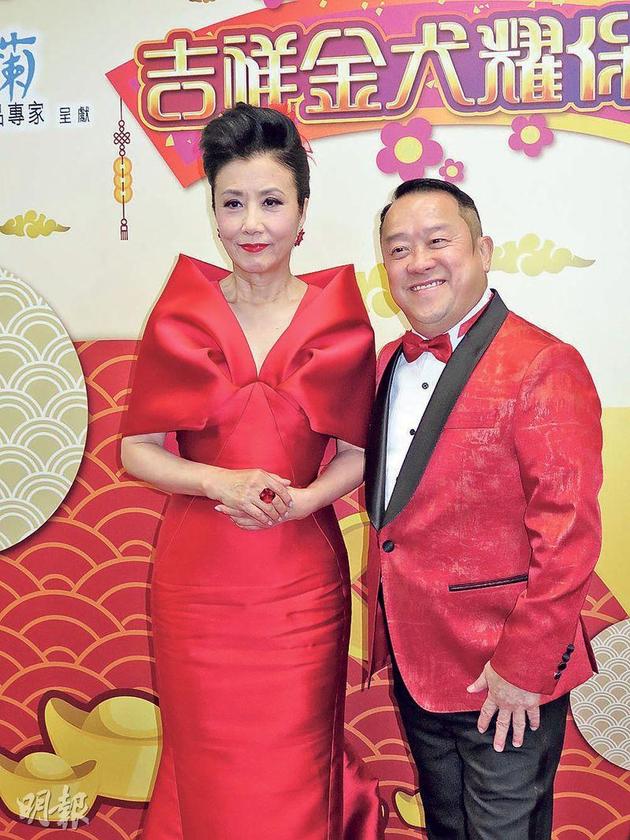 汪明荃提及讲山头文化是随心而发，没有经公司审查，曾志伟闻言说：“谁敢审查阿姐（汪明荃）呀？”