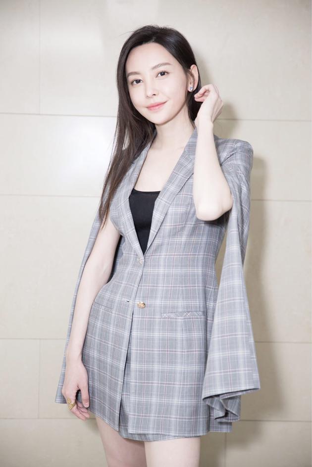 于文文look 5