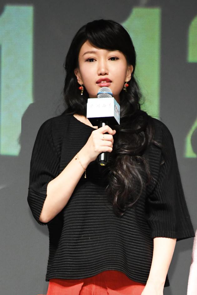 访问的最后,我也尝试过向李芳芳导演提出一些观众的反馈