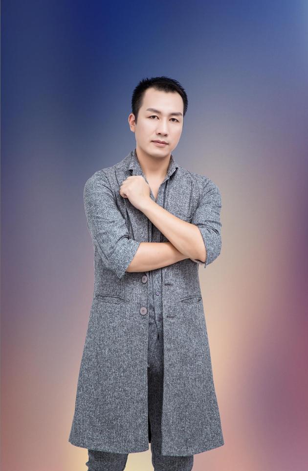 刘春演绎诙谐雷哥 为《流星雨来了》填趣味